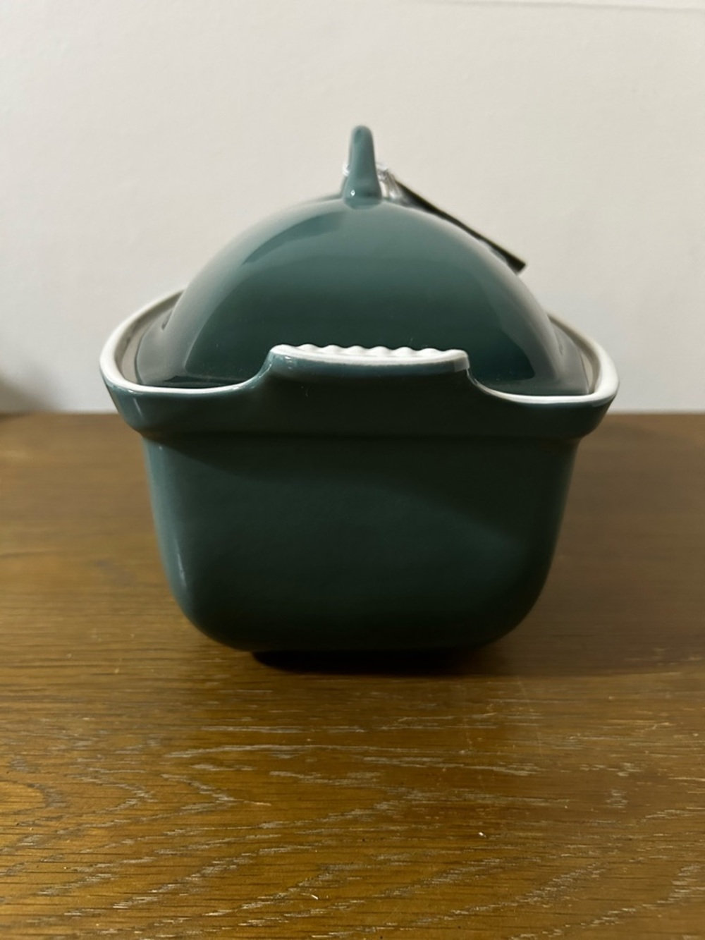 Le Creuset Rectangular Bake Dish with Lid - Picture 6 of 9